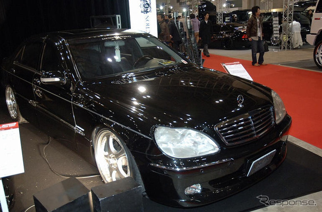 【東京オートサロン07】写真蔵…ジャンクションプロデュースの LS & フーガ
