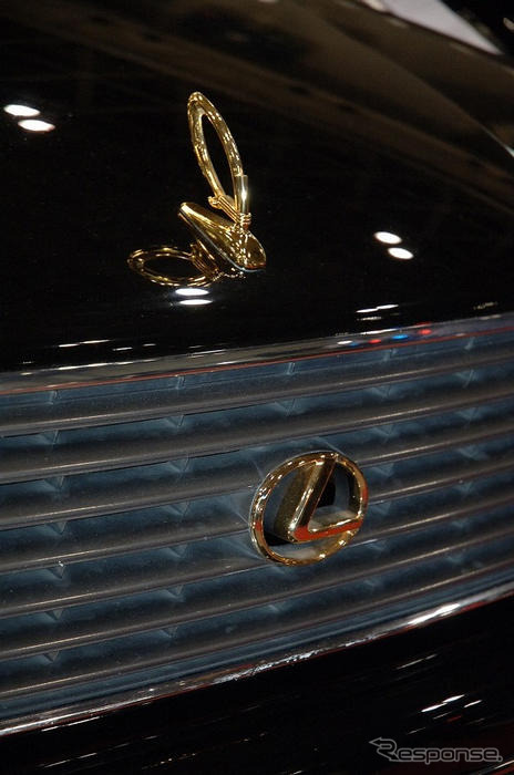 【東京オートサロン07】写真蔵…ジャンクションプロデュースの LS & フーガ