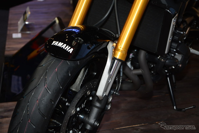 ヤマハ XSR900 60th アニバーサリー(東京モーターサイクルショー16)