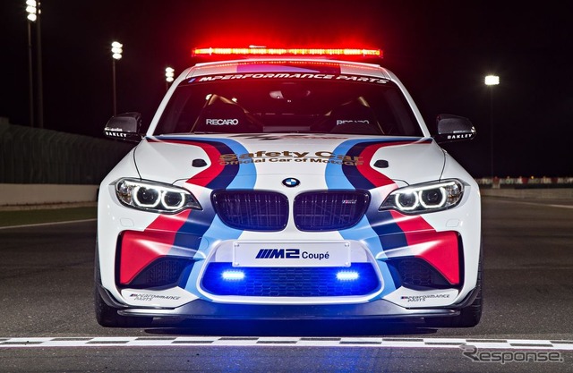 BMW M2 クーペのMoto GPセーフティカー