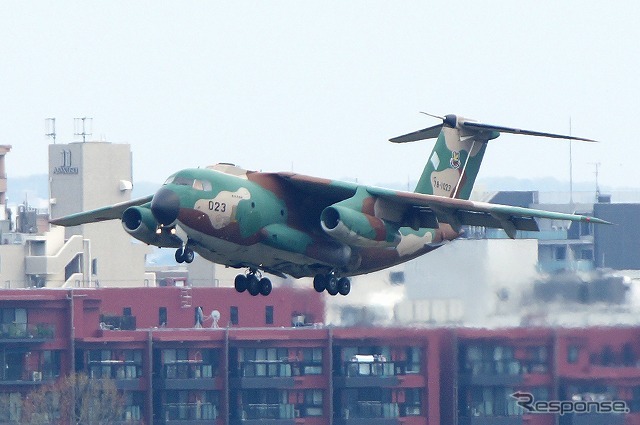 航空自衛隊のC-1輸送機(参考画像)
