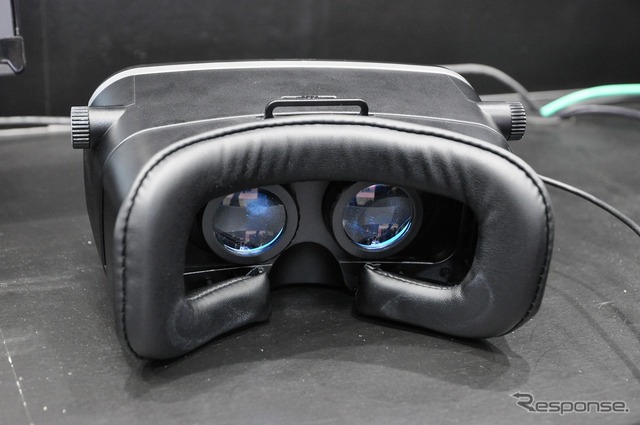 コンパクト操船シミュレータとVR双眼鏡