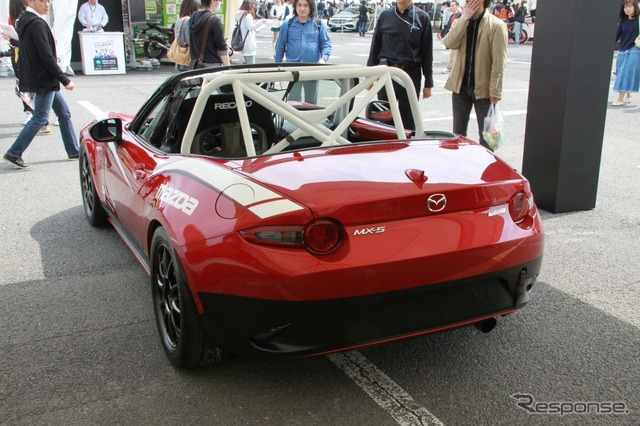 MX-5カップ仕様車（モータースポーツジャパン16）