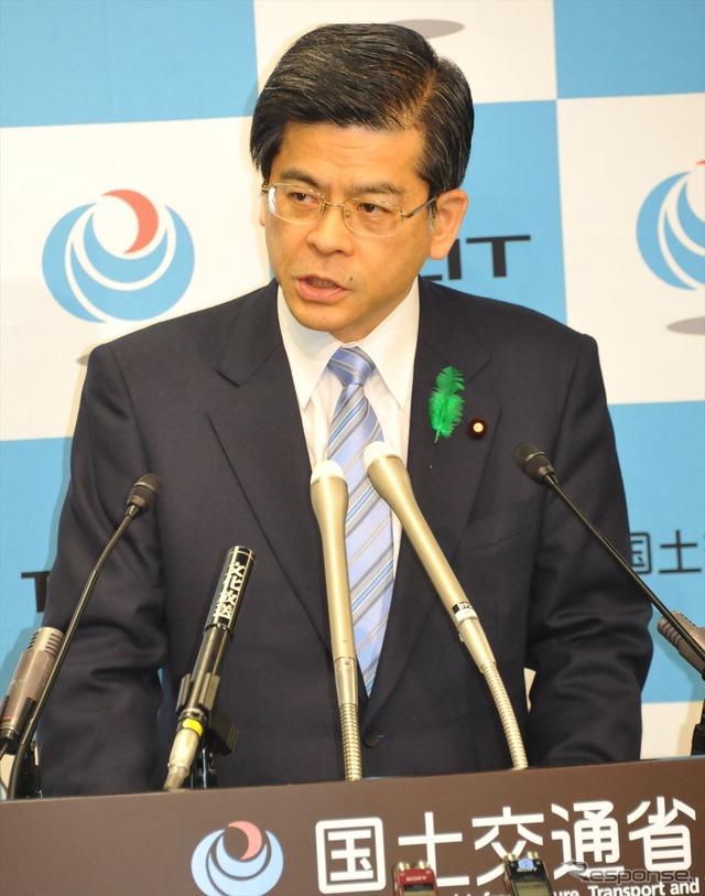 石井啓一国土交通相(19日・霞が関)