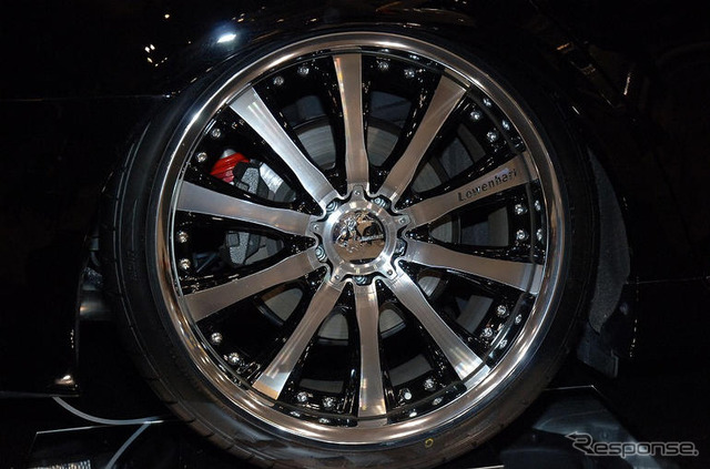 【東京オートサロン07】写真蔵…NITTO/SKIPPER/213モータリング