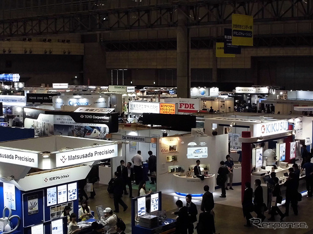 千葉・幕張メッセで4月20~22日に開催された、第1回「駅と空港の設備機器展」、第2回国際ドローン展