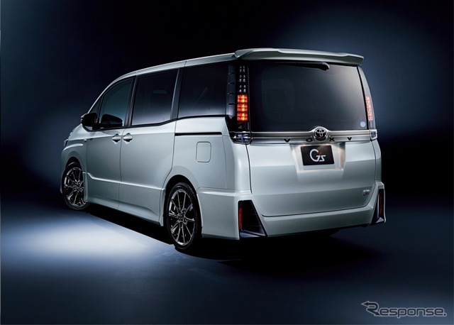 トヨタ ヴォクシー ZS G's