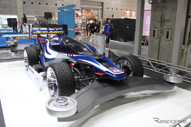 実車化されたミニ四駆「エアロ アバンテ」(参考画像)
