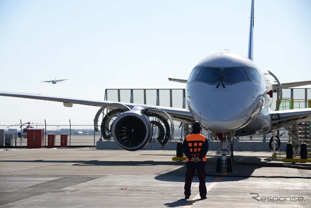 MRJ飛行試験機初号機右舷エンジンの試験運転