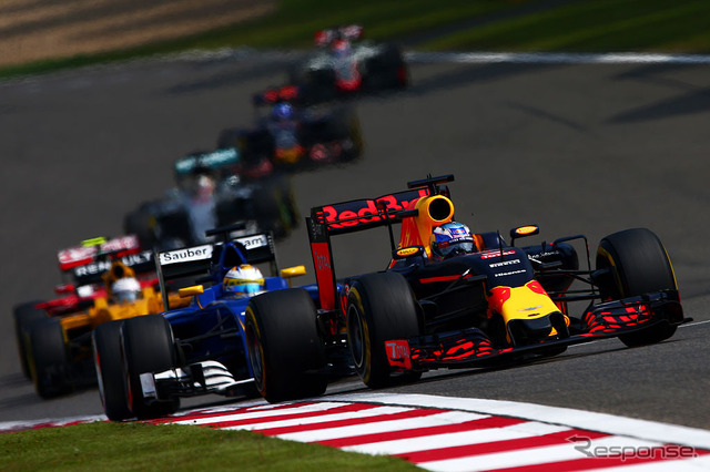 2016F1ロシアGPの各ドライバー持ち込みタイヤが決定
