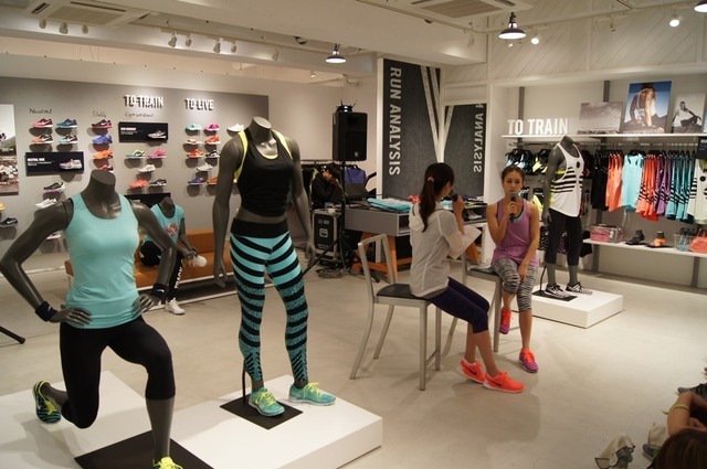 NIKE WOMEN’S STUDIOで歌手のBENIがトークショー＆トレーニング