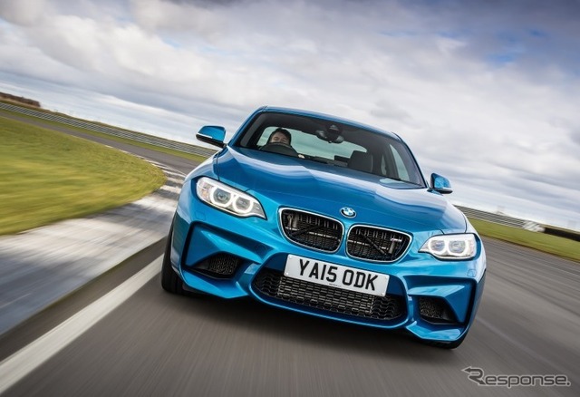 BMW M2クーペ
