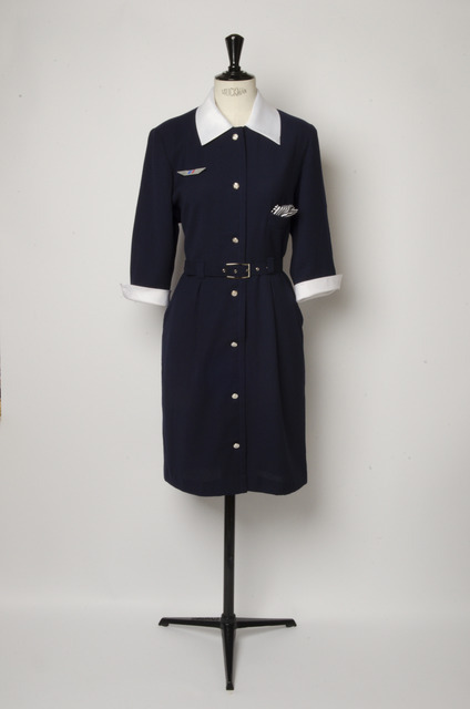 カルヴェンデザインのエールフランス制服(1987年)