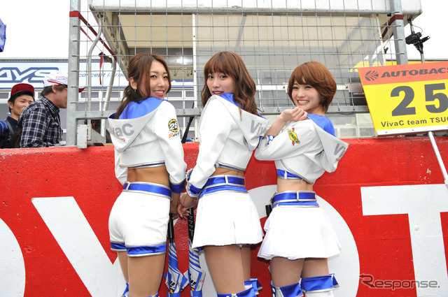 SUPER GT第1戦 岡山国際サーキットの様子