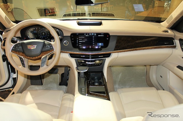 キャデラック CT6