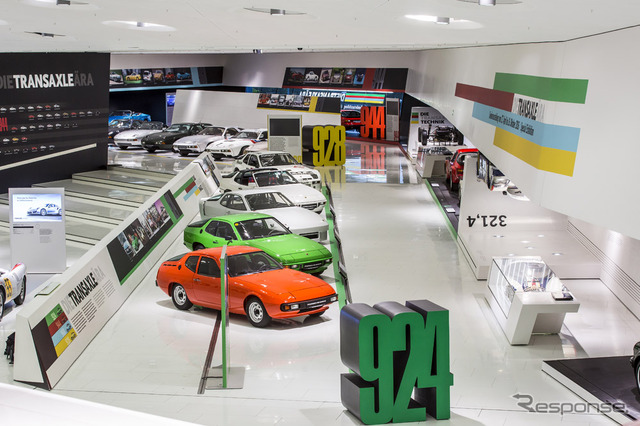 ポルシェミュージアムの特別展示「トランスアクスルの時代。924から928まで」