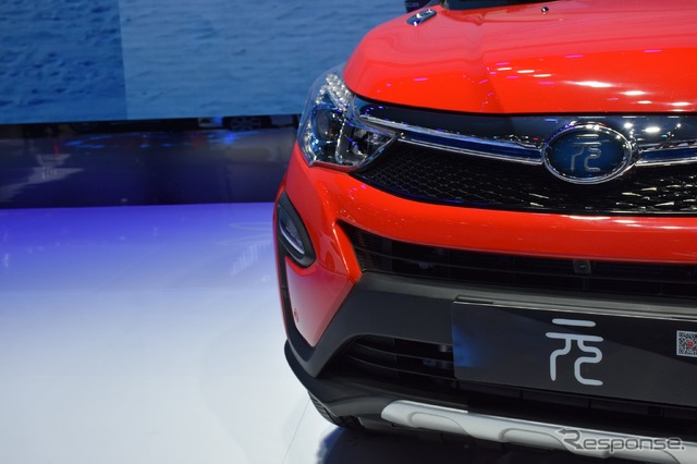 BYD 元(北京モーターショー16)