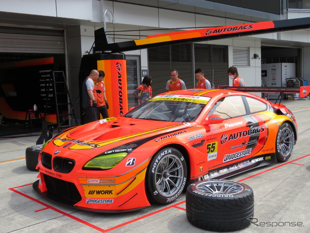 #55 BMW M6の搬入日の模様。