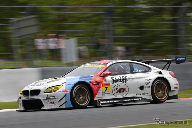 GT300クラス予選4位の#7 BMW M6。