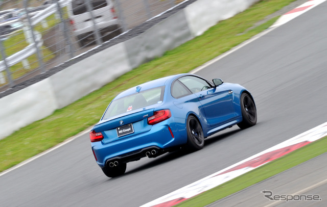 BMW M2クーペ