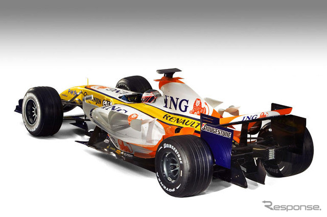 新色ルノーF1発進!