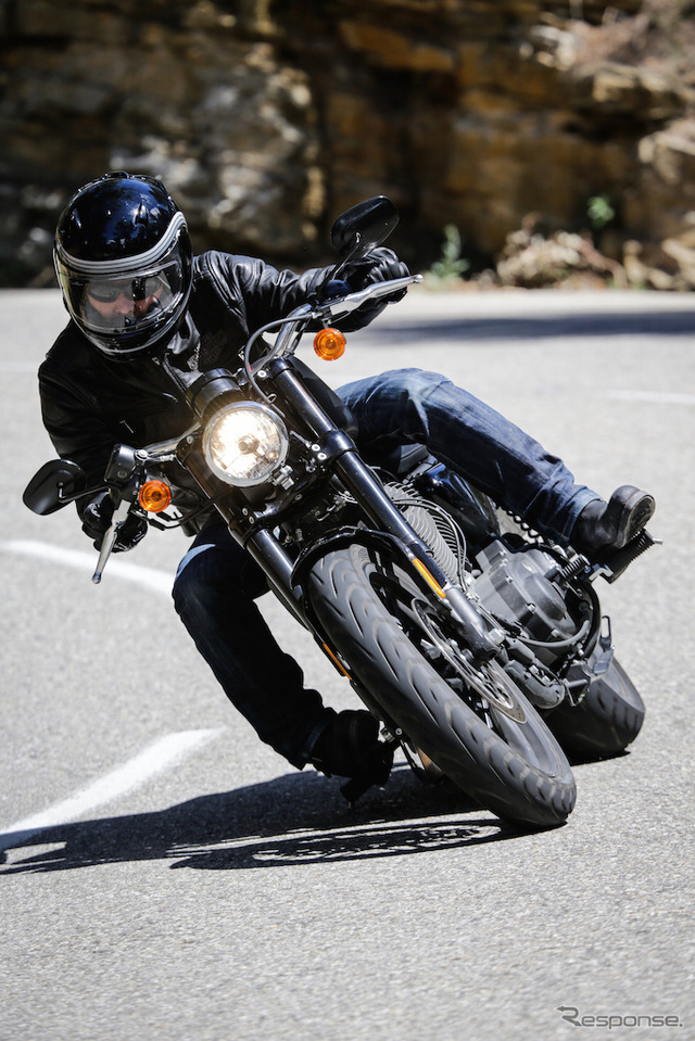ハーレーダビッドソンのニューモデル『ROADSTER(ロードスター)』を南フランス・プロヴァンス地方でいち早く試乗した。