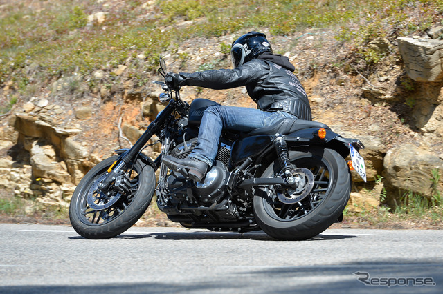 ハーレーダビッドソンのニューモデル『ROADSTER(ロードスター)』を南フランス・プロヴァンス地方でいち早く試乗した。