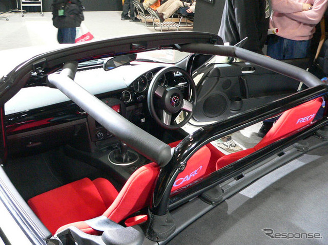 【東京オートサロン07】マツダ ロードスター NR-A…スポーツで日常も