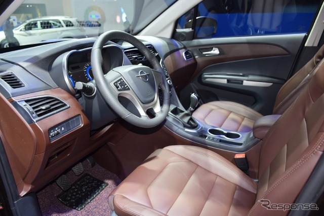 海馬汽車 V70(北京モーターショー16)