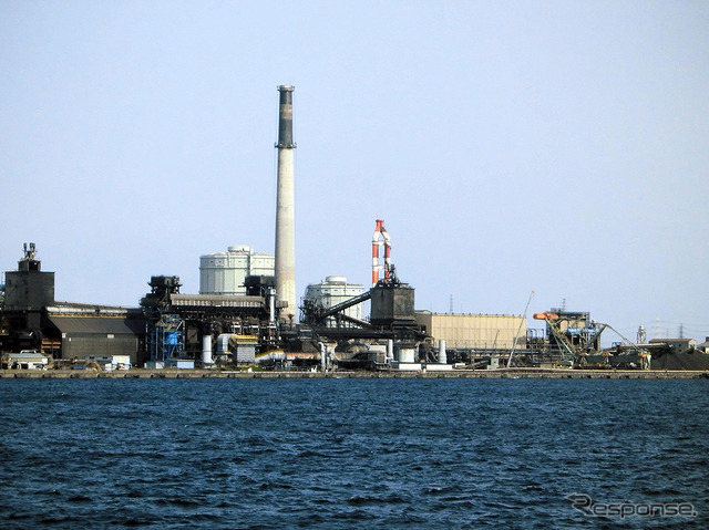 “千葉港クルーズ”から見えたJFEスチール東日本製鉄所(千葉中央港旅客船桟橋付近)