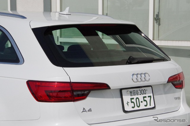 アウディ A4アバント 2.0TFSI スポーツ