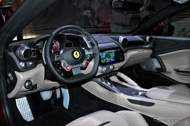 フェラーリ GTC4ルッソ