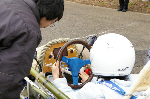 【中学生ハイブリッド教室】試乗会と修了式