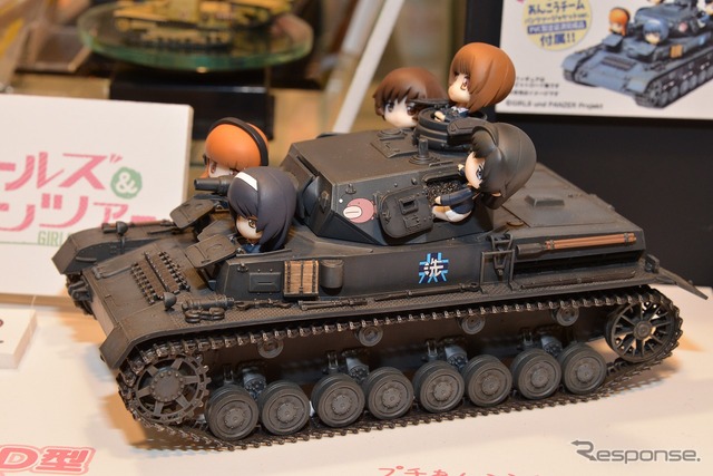 1/35 ガールズ&パンツァー IV号戦車D型 あんこうチーム