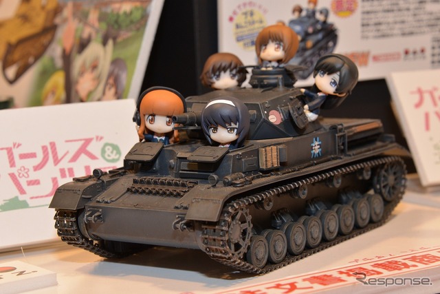 1/35 ガールズ&パンツァー IV号戦車D型 あんこうチーム