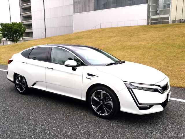 ホンダ クラリティ フューエル セル