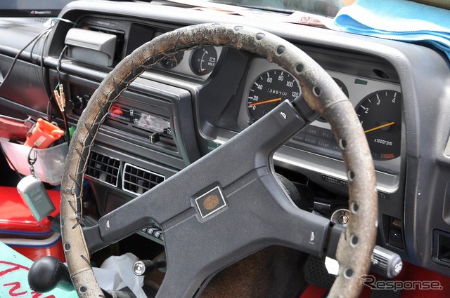 1978年 スバル レオーネ 4ドアセダン4WD