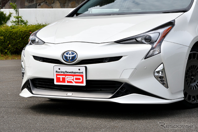 トヨタ TRD プリウス