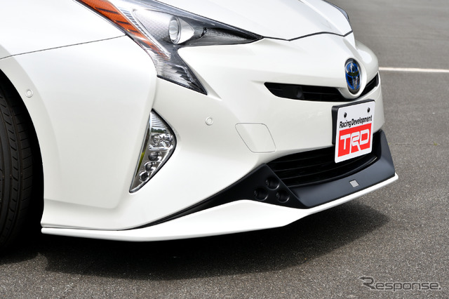 トヨタ TRD プリウス