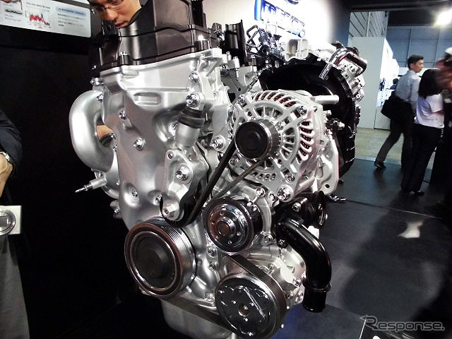 開発中の運転支援技術を紹介したマツダ(人とくるまのテクノロジー展2016横浜)