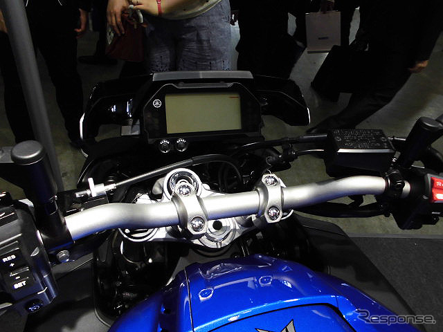 欧州で5月末発売予定の「MT-10」を先行展示したヤマハ発動機（人とくるまのテクノロジー展2016横浜）
