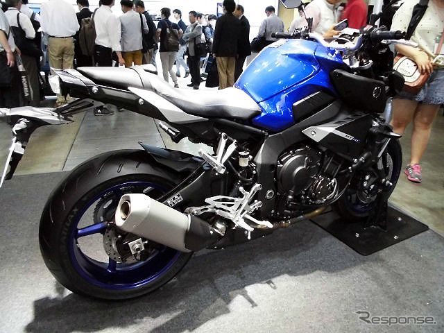 欧州で5月末発売予定の「MT-10」を先行展示したヤマハ発動機(人とくるまのテクノロジー展2016横浜)
