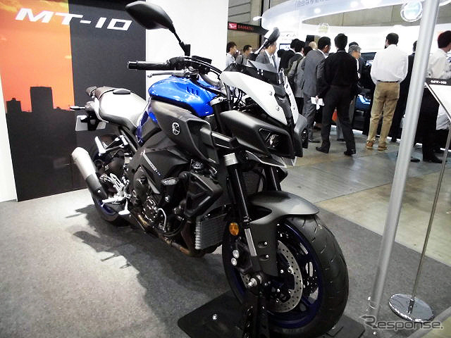 欧州で5月末発売予定の「MT-10」を先行展示したヤマハ発動機(人とくるまのテクノロジー展2016横浜)