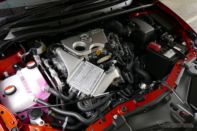 トヨタ オーリス 120T“RSパッケージ”