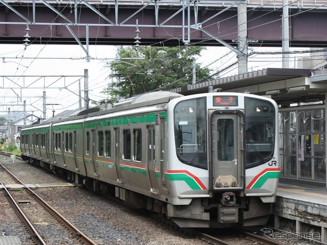 現在のE721系は全て2両固定編成だが、2本つないだ4両で運転されることもある。