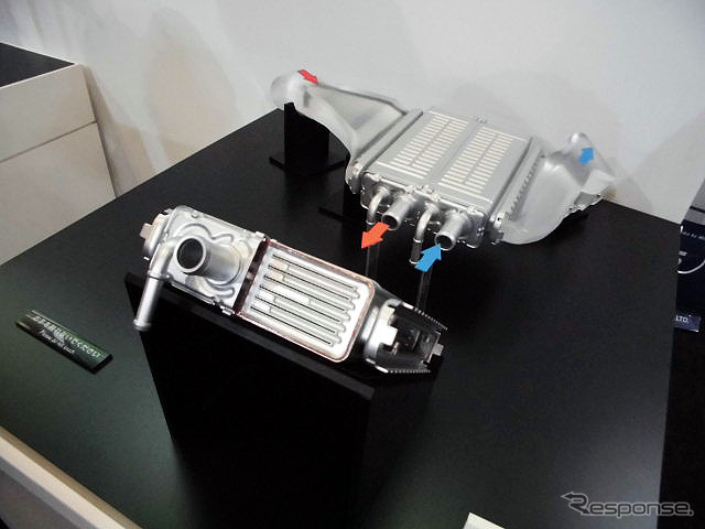 体感展示として2系統電動パワーステアリングやハーモニアス・コミュニケーション・コックピットなどを公開したデンソー(人とくるまのテクノロジー展2016横浜)