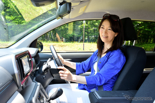 ファミリーに嬉しい、軽&コンパクトカーは?…車内空間、使い勝手、経済性をチェック