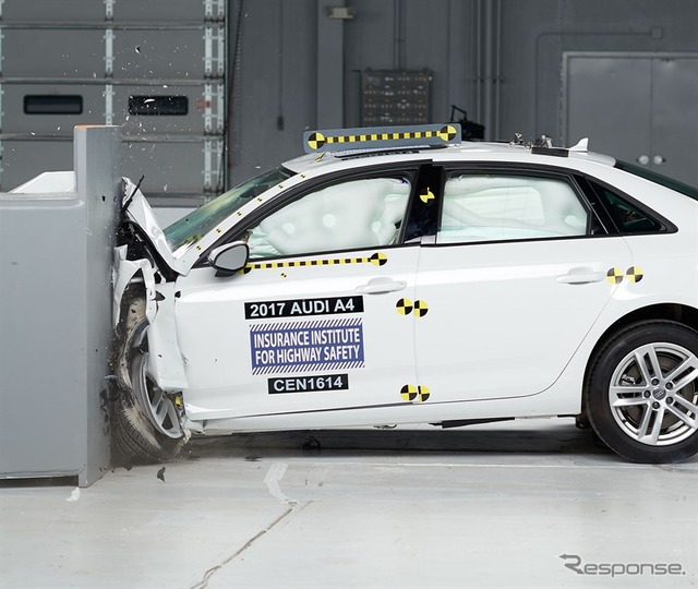 米IIHSのアウディ A4 新型の衝突安全テスト