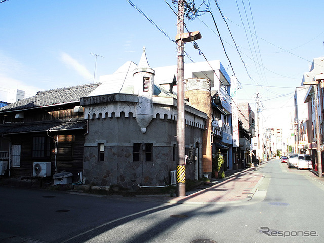 「もともとこのあたりは“赤線”だった」という宮町・新道エリア（AIR & BUS成田発伊勢行きツアー）