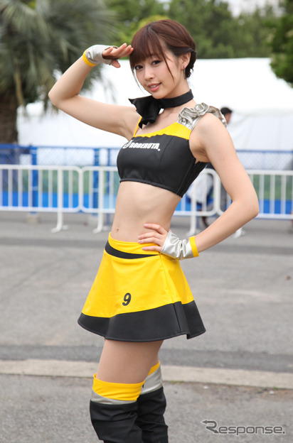 AIR RACE QUEENS by ROBERUTARED BULL AIR RACE CHIBA 2016